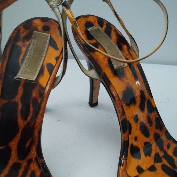 MICHAEL KORS SANDALS - Picture 3 of 8